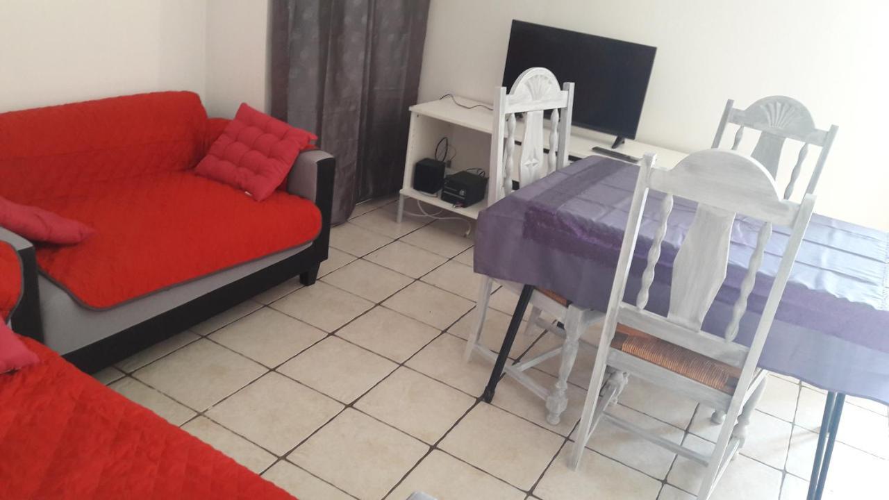 Appartement Rez de jardin T3 à Molieres-sur-Ceze Extérieur photo