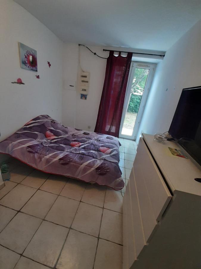 Appartement Rez de jardin T3 à Molieres-sur-Ceze Extérieur photo